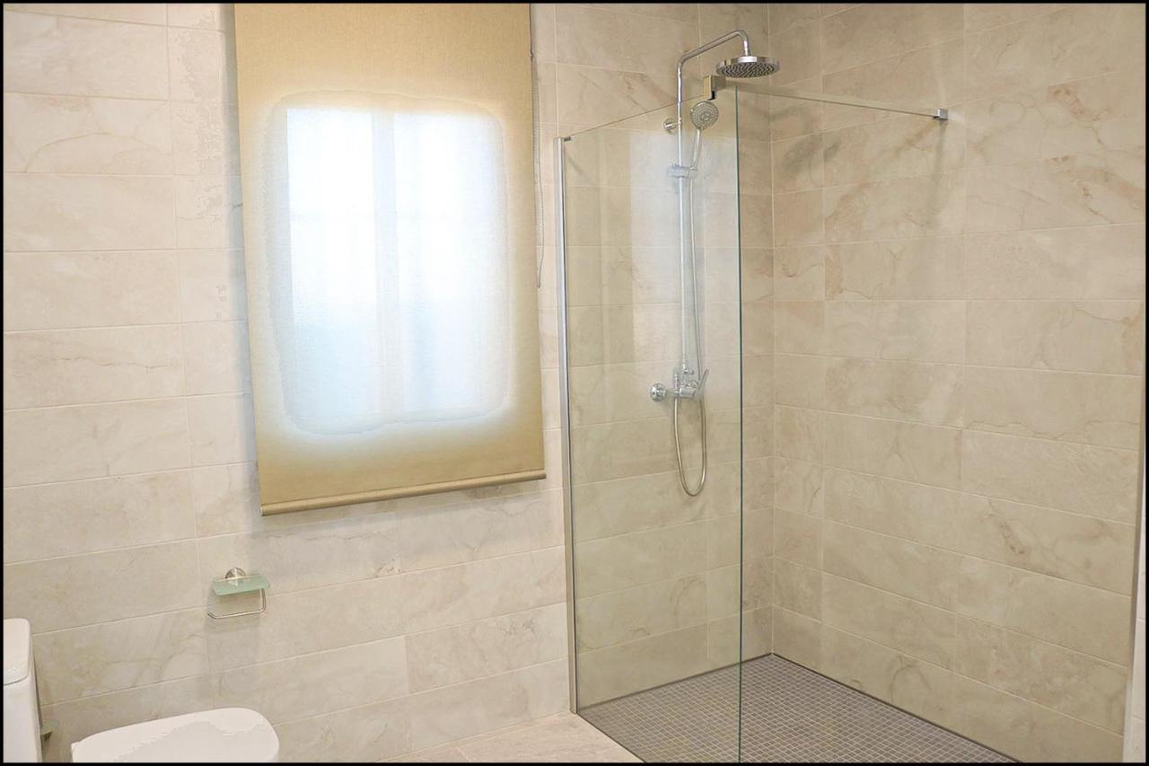 Penuelas Con Piscina Chalet *